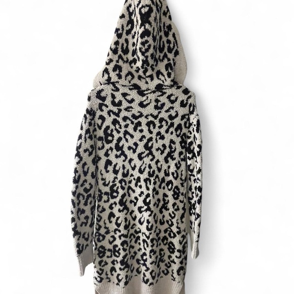 UGG Judith Knit Cardigan Snow Leopard - Picture 4 of 5